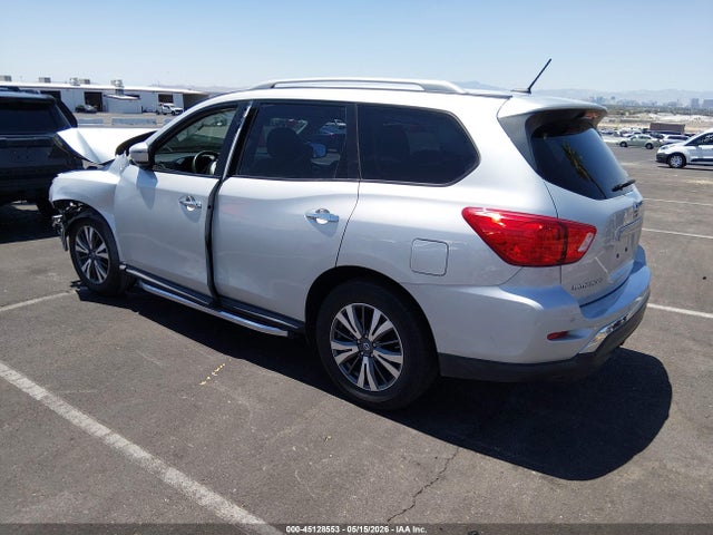 Nissan Pathfinder Sv