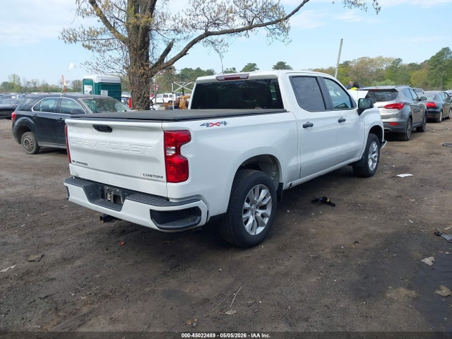 Chevrolet Silverado 1500 4wd  Short Bed Custom