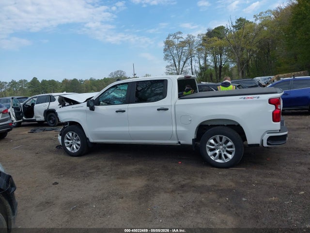 Chevrolet Silverado 1500 4wd  Short Bed Custom