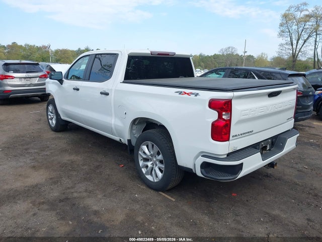 Chevrolet Silverado 1500 4wd  Short Bed Custom