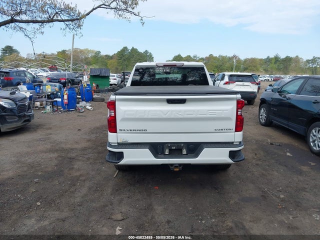 Chevrolet Silverado 1500 4wd  Short Bed Custom