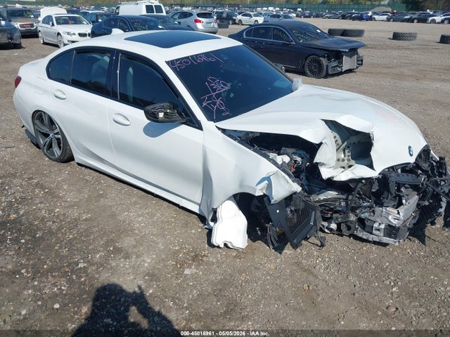 Salvage BMW 3 Series Image