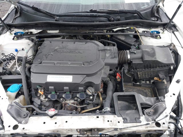 Honda Accord Touring V6