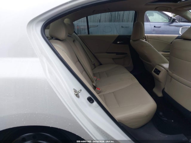 Honda Accord Touring V6