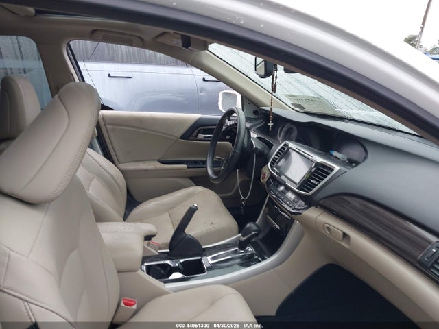 Honda Accord Touring V6