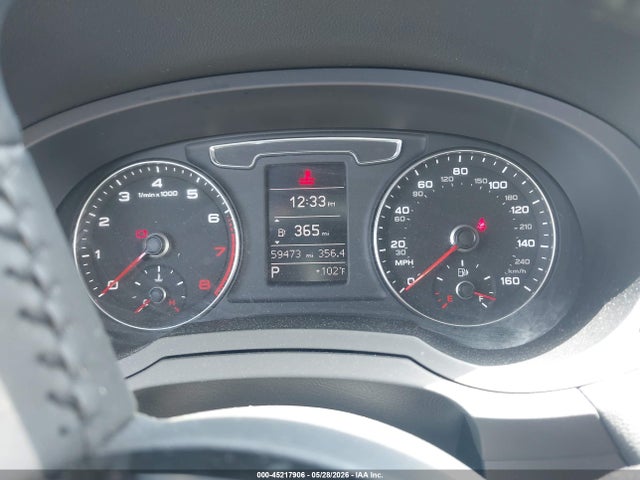 Audi Q3 2.0t Premium Plus