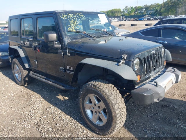 Salvage Jeep Wrangler Image