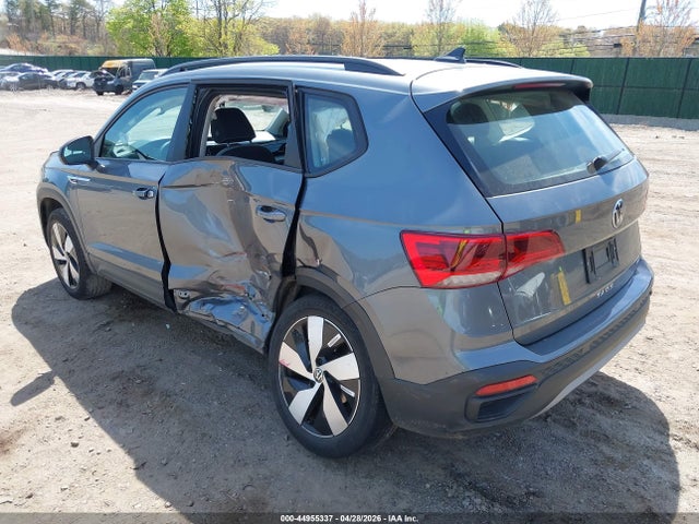 Volkswagen Taos 1.5t S
