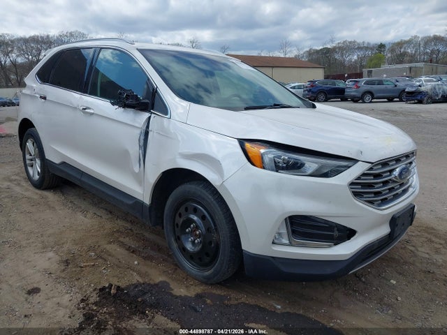 Salvage Ford Edge Image
