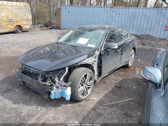 INFINITI Q50