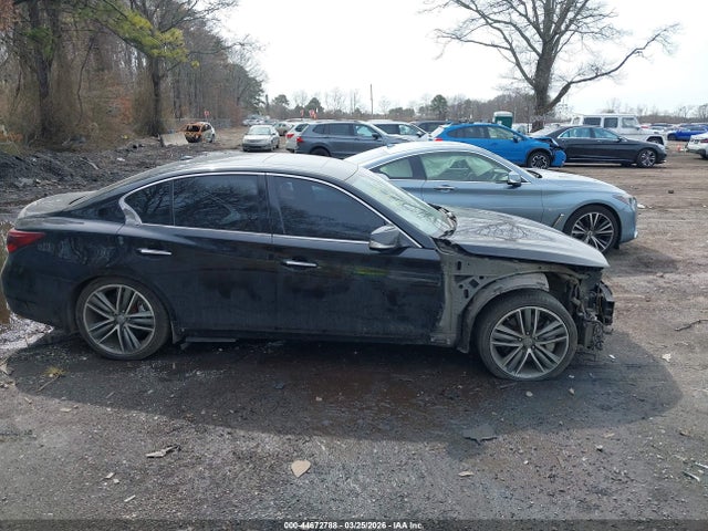 INFINITI Q50