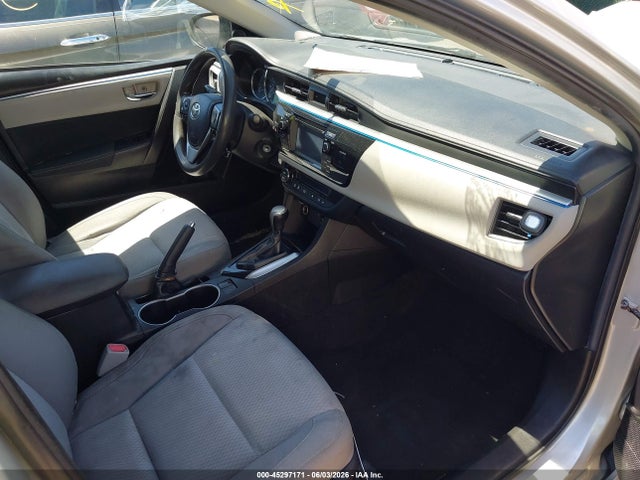 Toyota Corolla Le