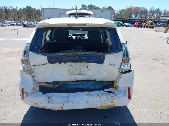 Toyota Prius v Three