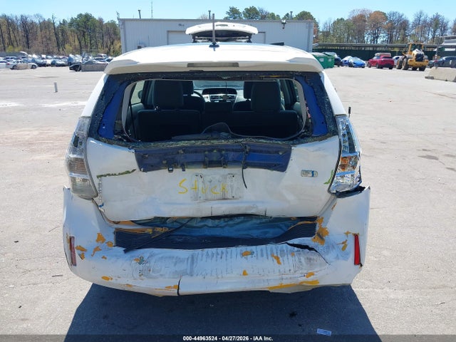 Toyota Prius v Three