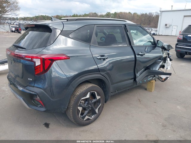 Kia Seltos S