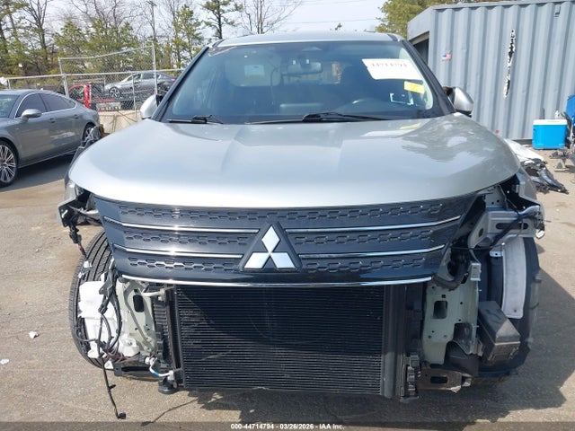 Mitsubishi Outlander Es 2.5 S-awc