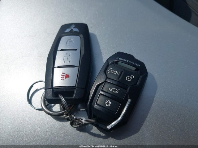 Mitsubishi Outlander Es 2.5 S-awc
