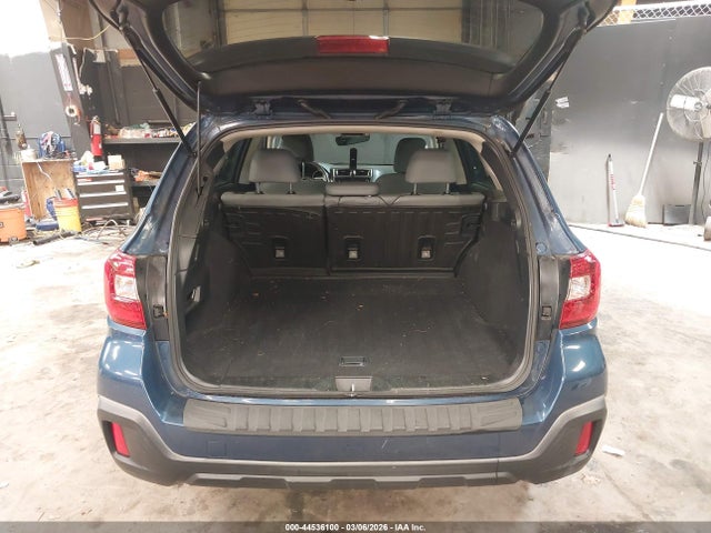 Subaru Outback 2.5i Limited