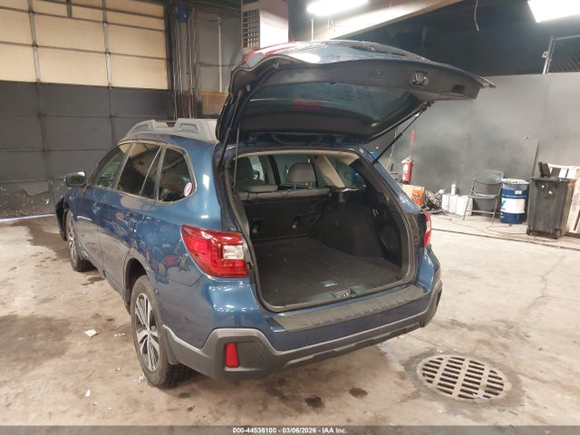 Subaru Outback 2.5i Limited