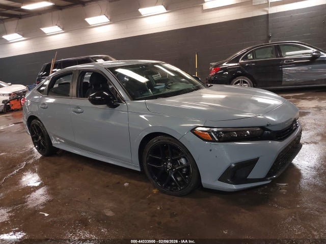Salvage Honda Civic Image