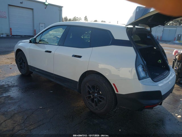 BMW iX Xdrive50