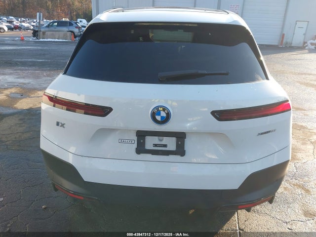 BMW iX Xdrive50