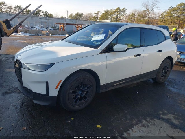BMW iX Xdrive50