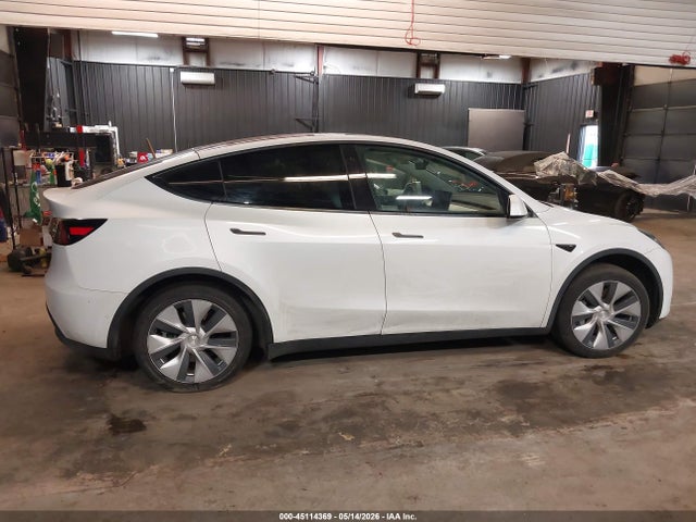 Tesla Model Y Long Range Dual Motor All-wheel Drive