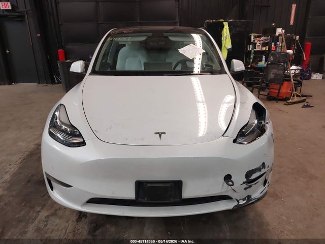Tesla Model Y Long Range Dual Motor All-wheel Drive
