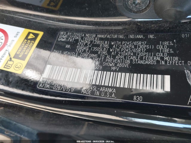 Toyota Highlander Base V6