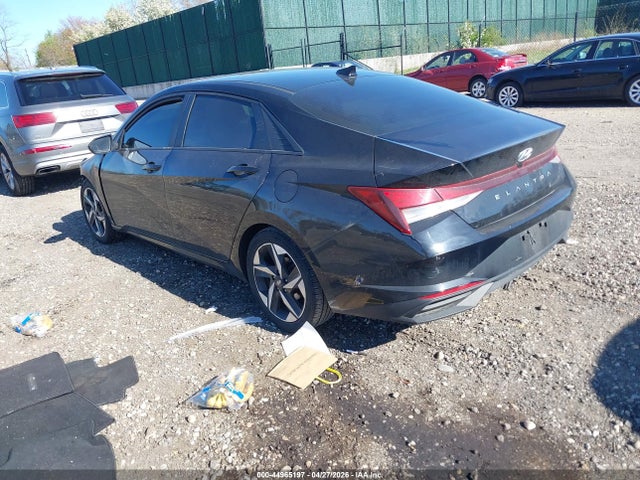 Hyundai ELANTRA Sel