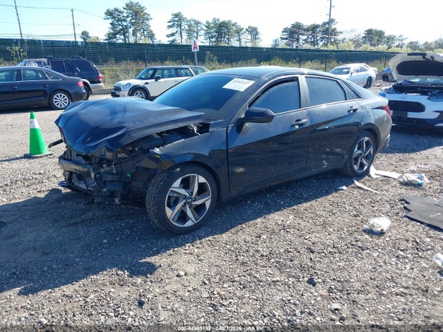 Hyundai ELANTRA Sel