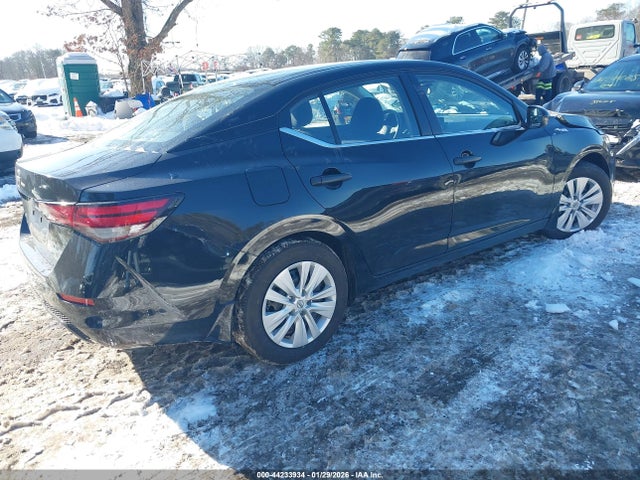Nissan Sentra S