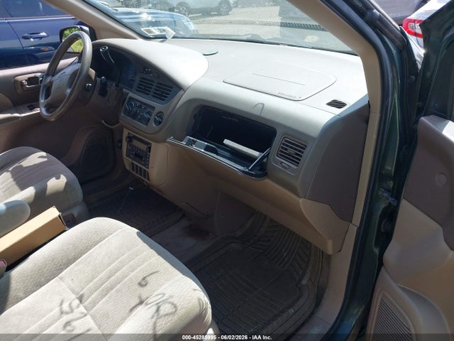 Toyota Sienna Ce