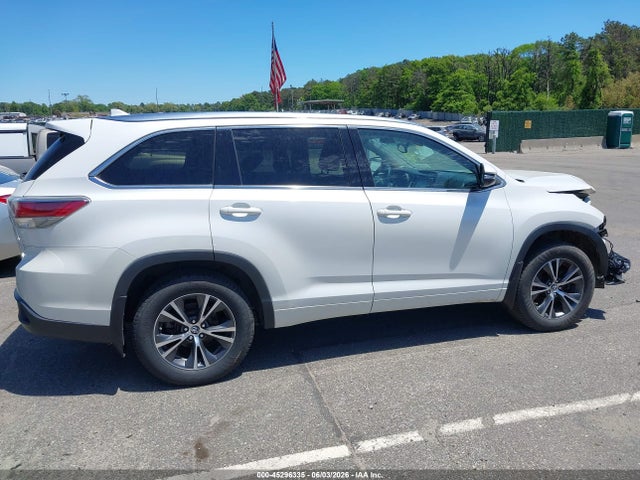 Toyota Highlander Xle V6
