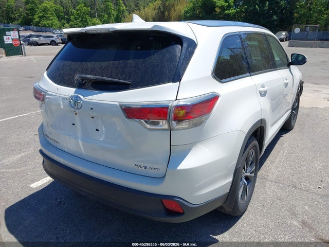 Toyota Highlander Xle V6