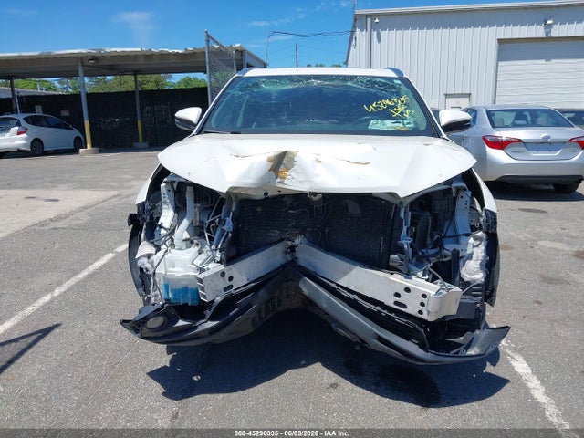 Toyota Highlander Xle V6
