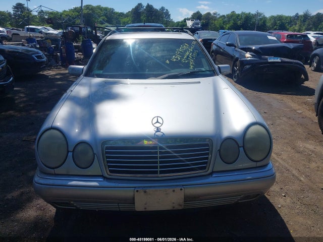 Mercedes-Benz E-Class Awd