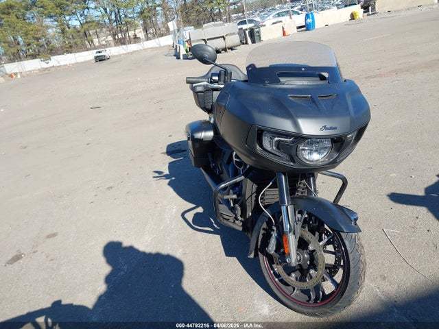 Salvage Indian Motorcycle Co. Challenger Image