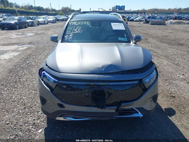 Mercedes-Benz EQB 4matic