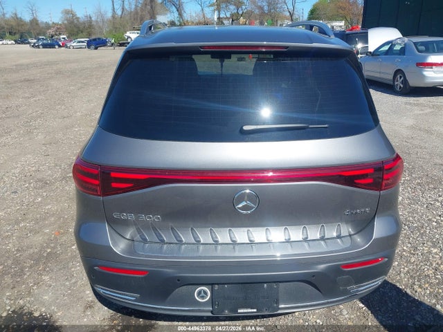 Mercedes-Benz EQB 4matic
