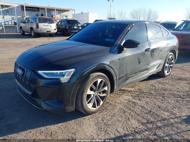 Audi e-tron Premium Plus Quattro