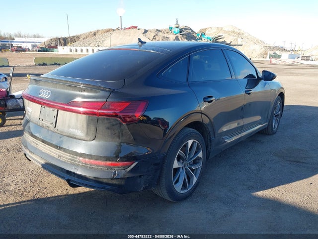 Audi e-tron Premium Plus Quattro