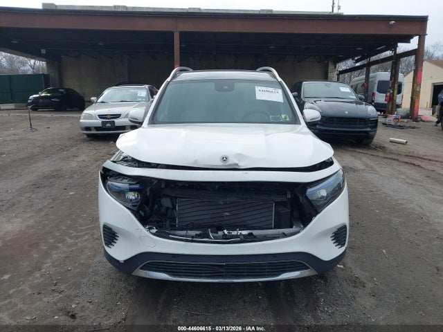 Mercedes-Benz EQB 4matic