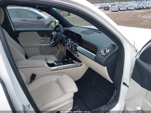 Mercedes-Benz EQB 4matic