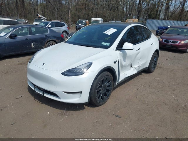 Tesla Model Y Long Range Dual Motor All-wheel Drive