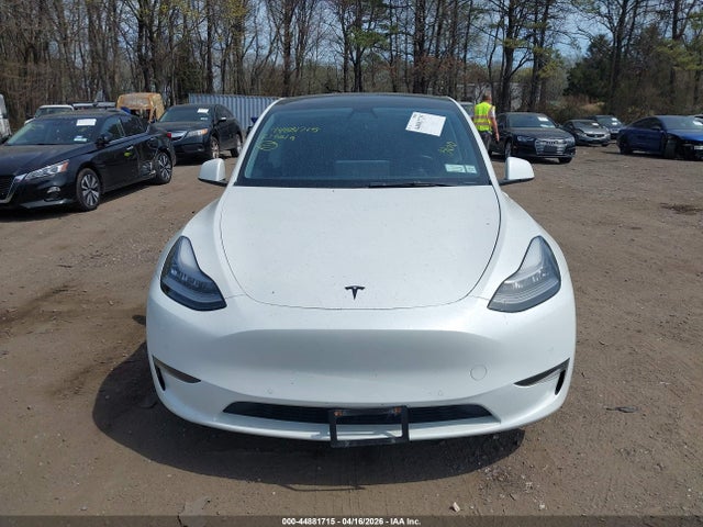 Tesla Model Y Long Range Dual Motor All-wheel Drive