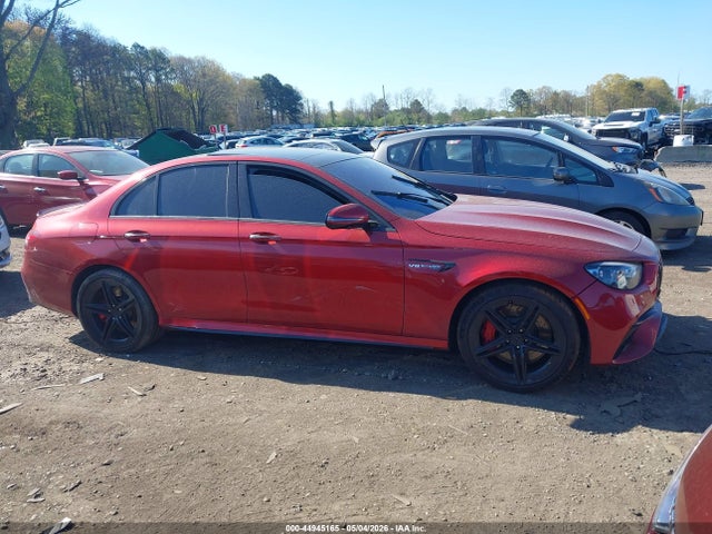 Mercedes-Benz E-Class S 4matic+