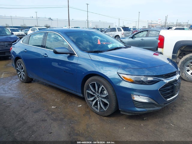 Salvage Chevrolet Malibu Image