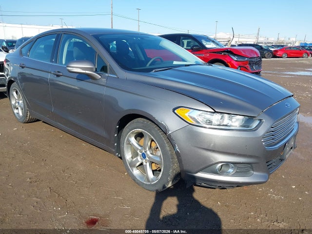 Salvage Ford Fusion Image